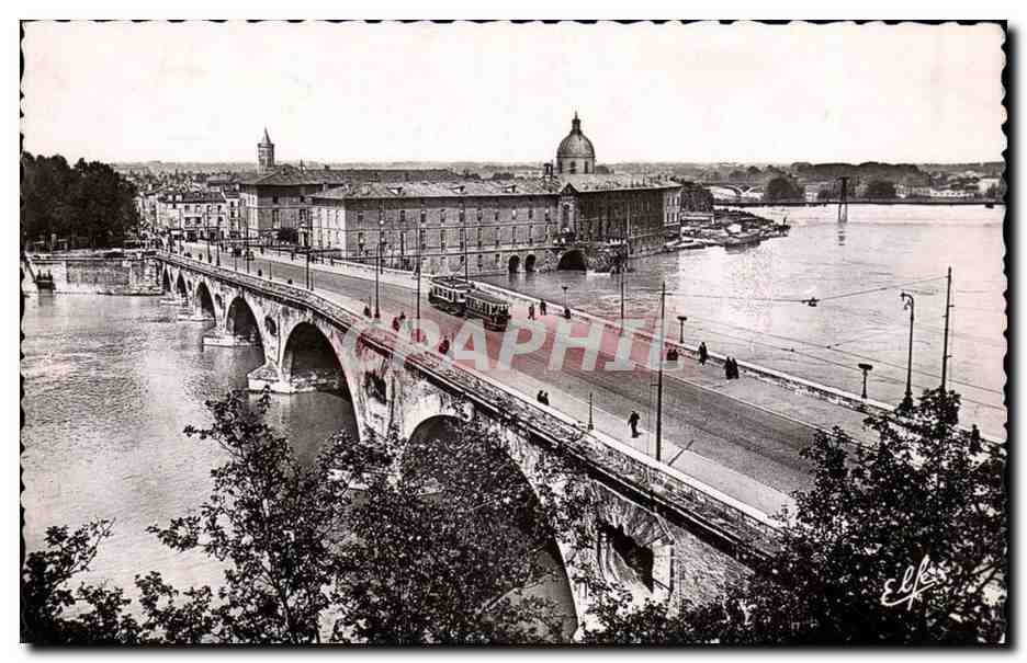 Toulouse Vue Plongeante sur le Pont Neuf et L'Hotel Dieu - CPA 