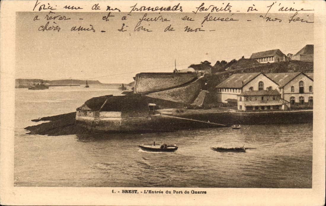 Brest - L'Entree du port de Guerre CPA 