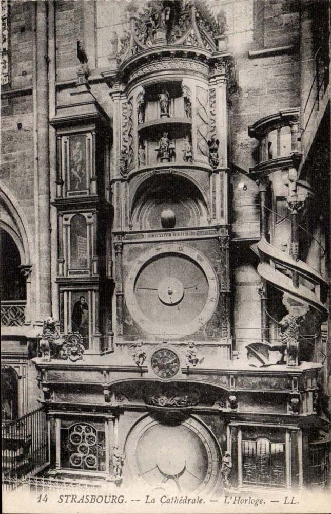Strasbourg - la Cathedrale - L'Horloge CPA 