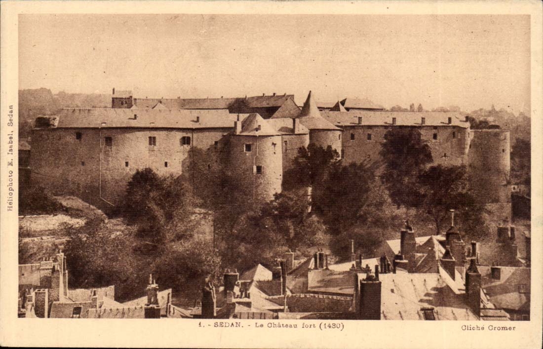 Sedan CPa Le chateau fort (1430)