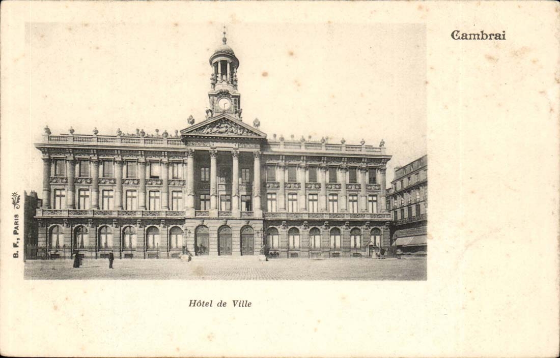 Cambrai CPA Hotel de ville