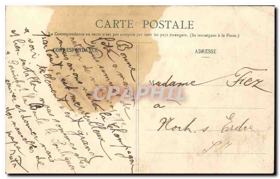 Saint Nazaire CPA Le paquebot transatlantique La Martinique quittant le port — Verso