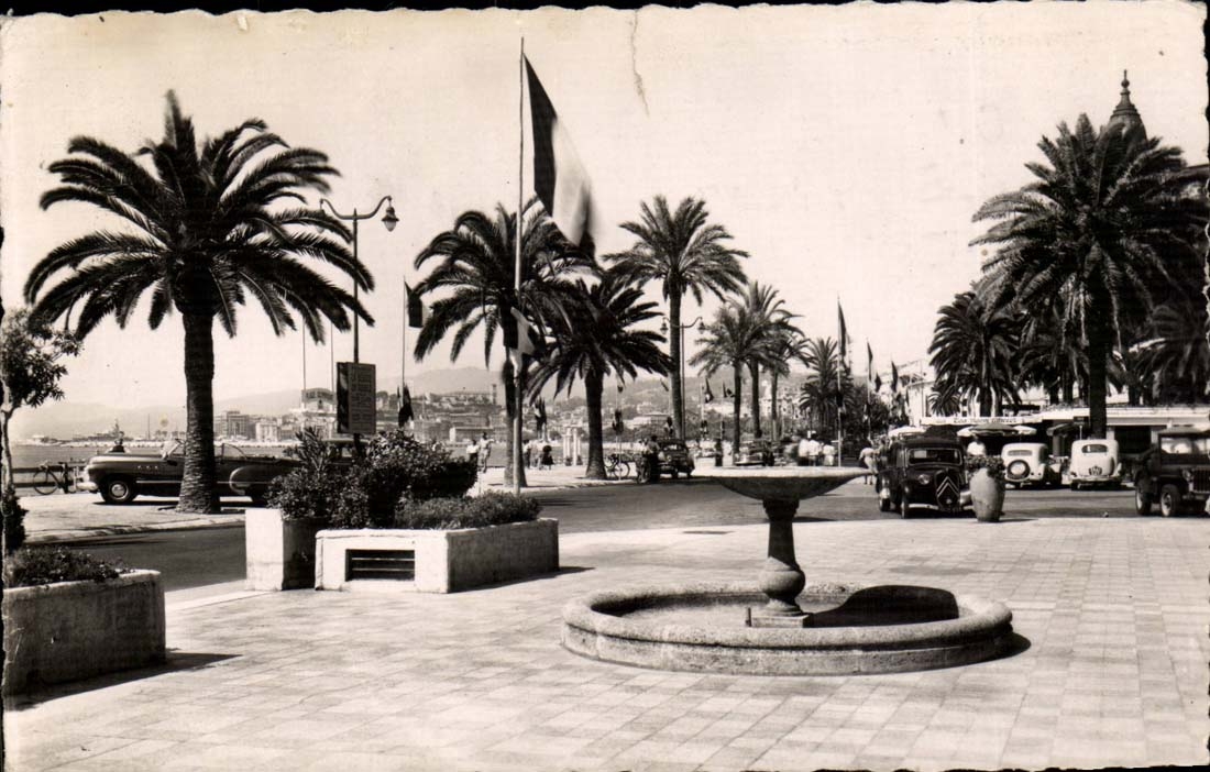 Cannes CPA Sur al Croisette