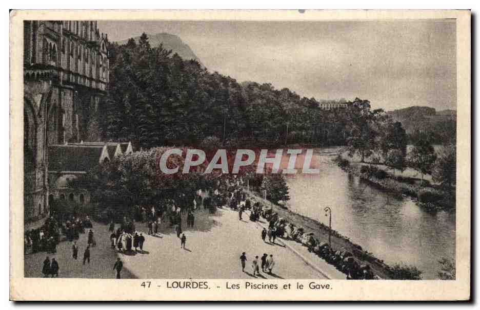 Lourdes CPA Les piscines et le Gave