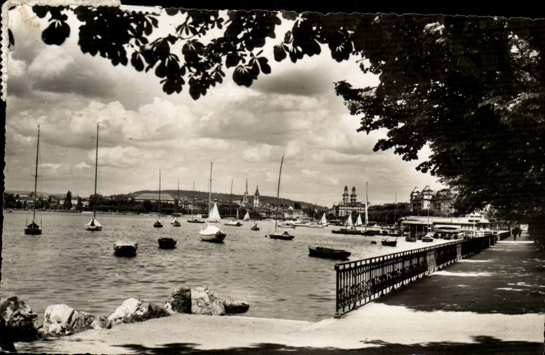 Vue du lac Zurich — bateaux et ville en arrière-plan — Photo & Verlag E. Farret, Zürich, n°365
