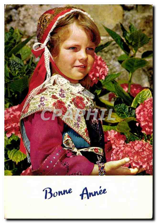 CPM Petite fille en costume de Plougastel DAoulas