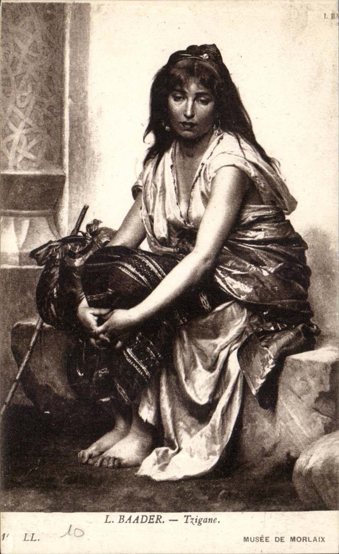 CPA L Baader Tzigane (femme)