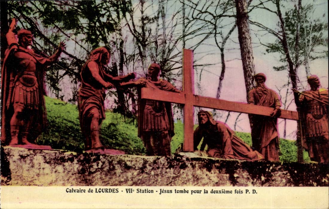 Calvaire de Lourdes CPA 7eme station Jesus tombe pour la deuxieme fois