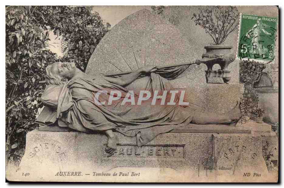 Auxerre CPA Tombeau de Paul Bert