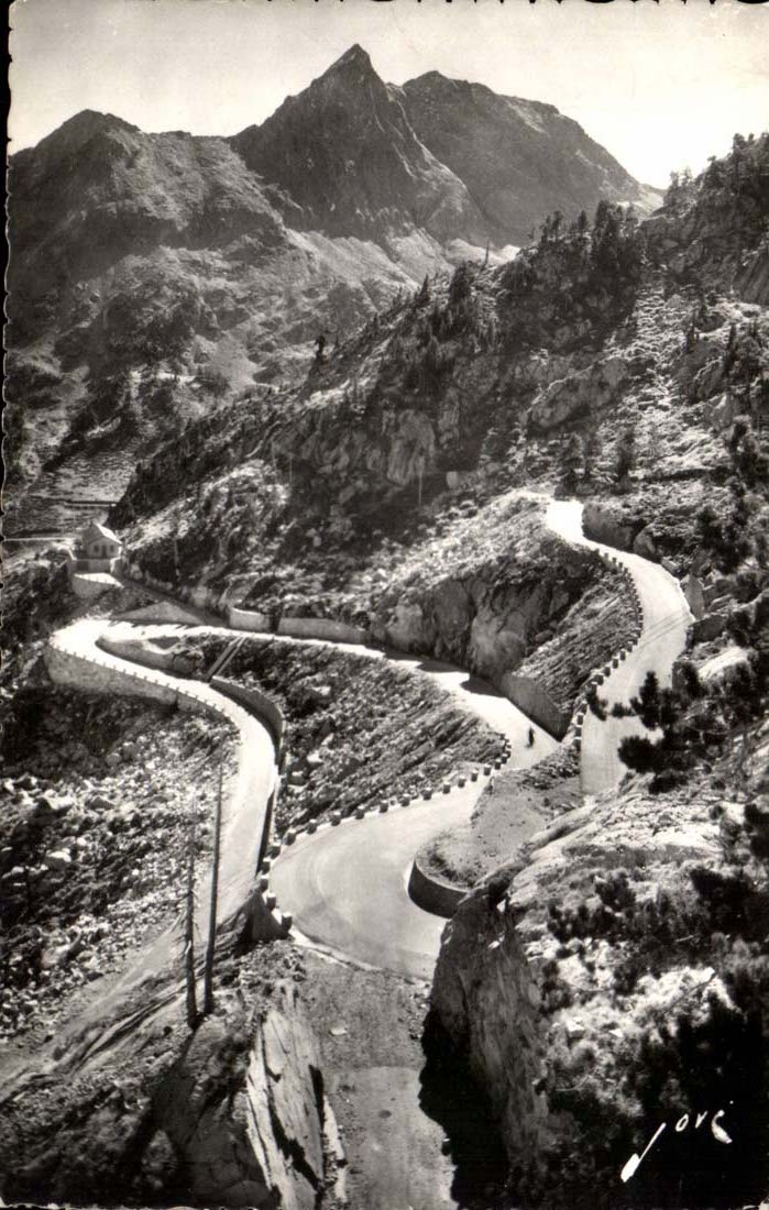 Vallée d'Aure — Les lacets du lac de Capdelong — Ed. JOVE Pau (B.P.)