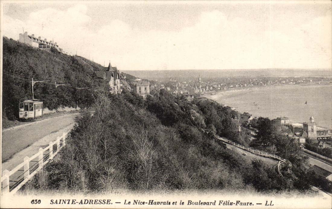 Sainte Adresse CPA Le Nice Havrais et le Boulevard FElix Faure (tramway)