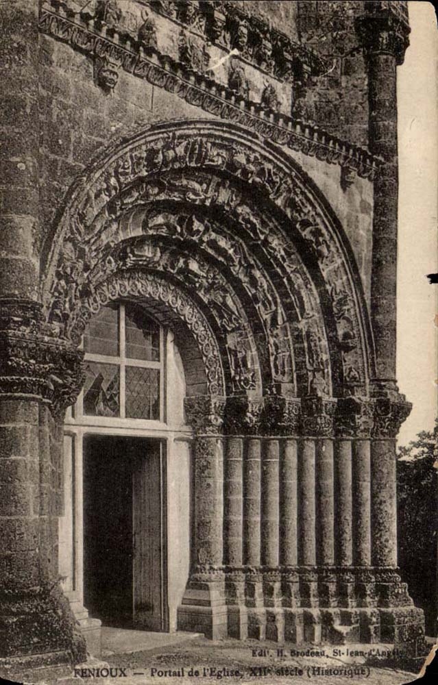 Renieux — Portail de l'Église, XIIe siècle — Édit. H. Brodeau, St-Jean-l'Anglais