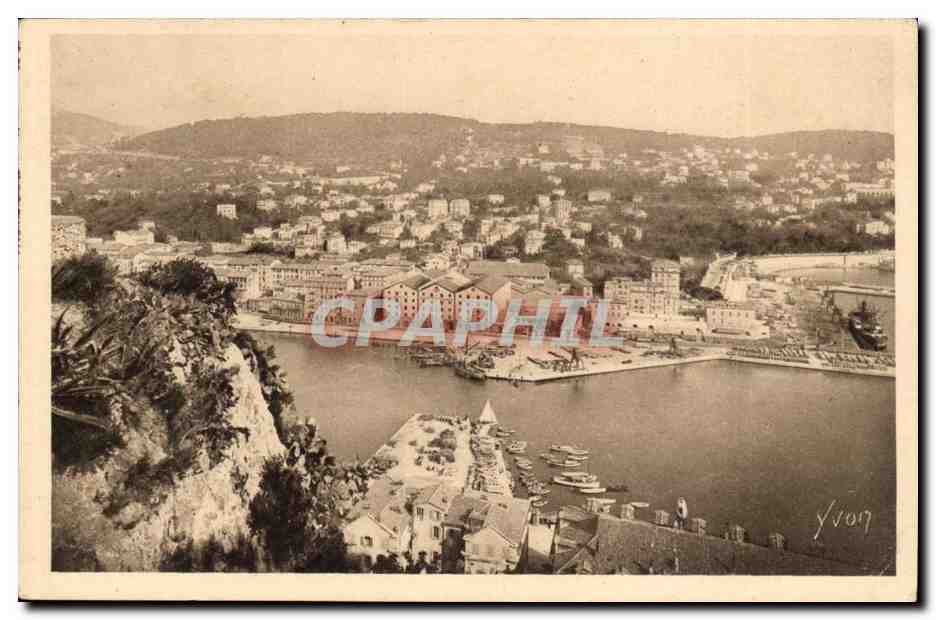 Nice CPA Entree du port vers le Mont Boron