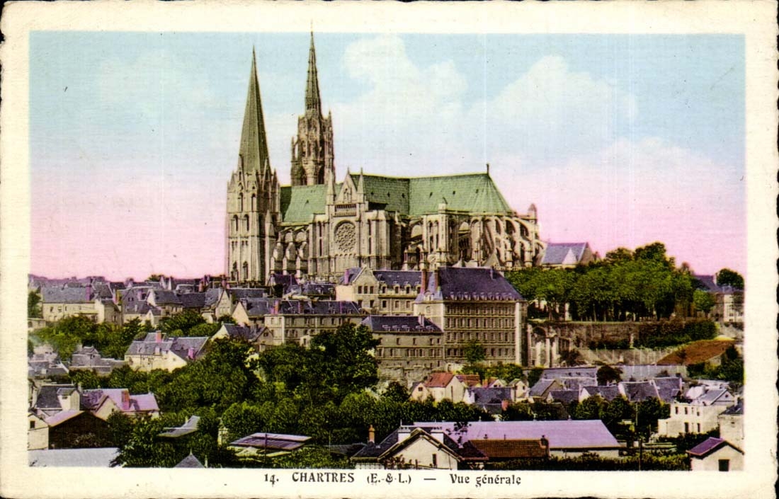 Chartres CPA Vue generale