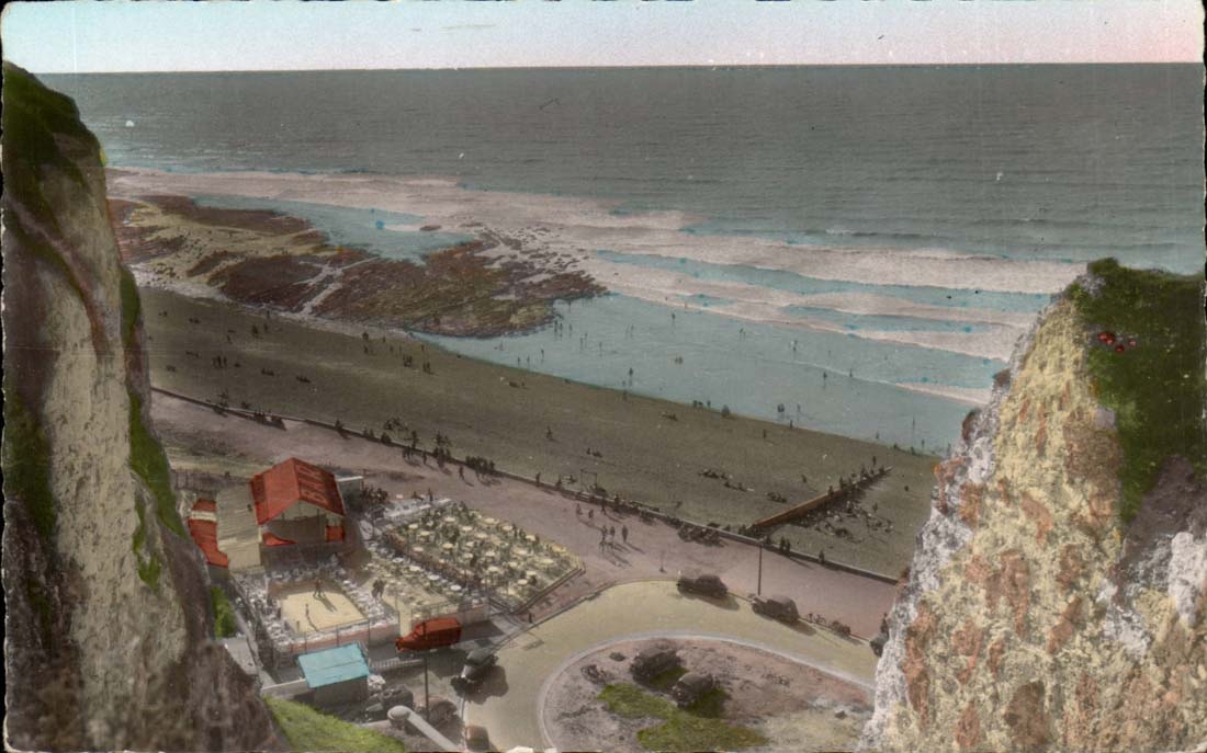Dieppe CPA Le bas Fort Blanc