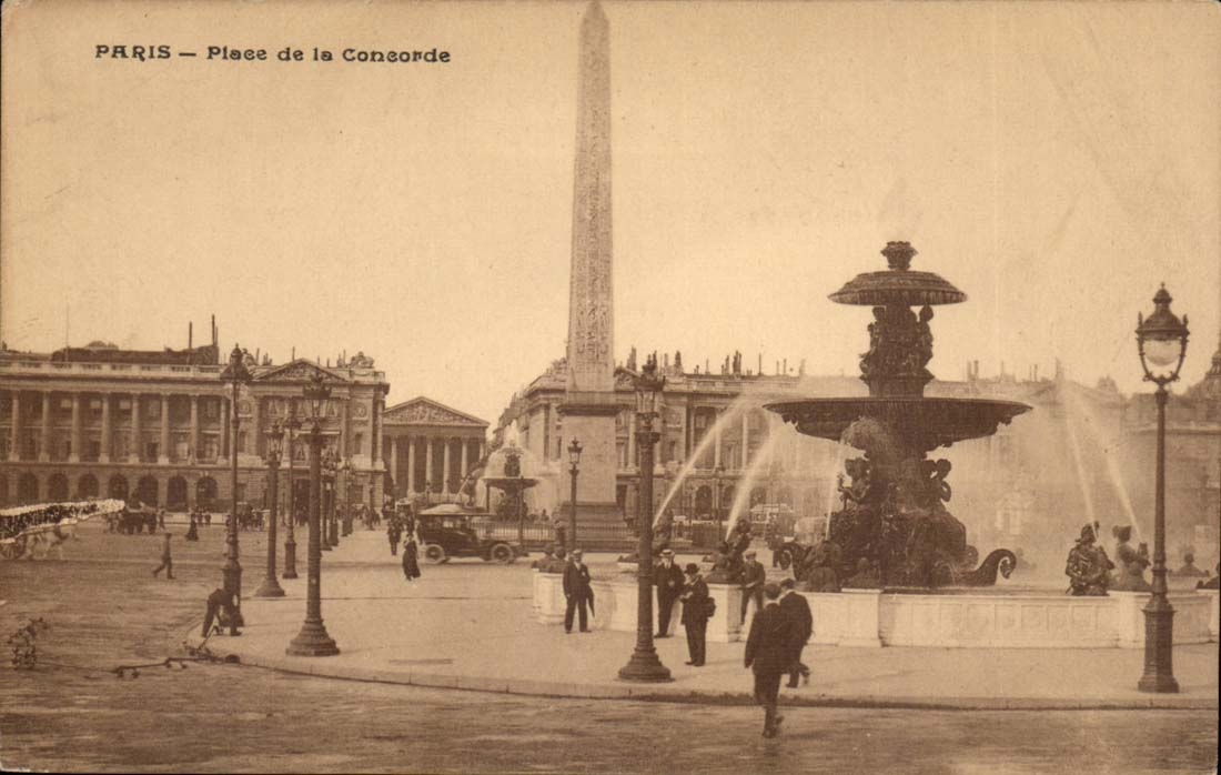 Paris CPA Place de la Concorde