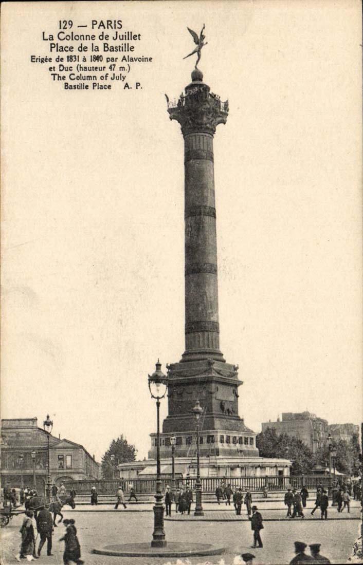 Paris la nuit CPA place de la Bastille et colonne Juillet
