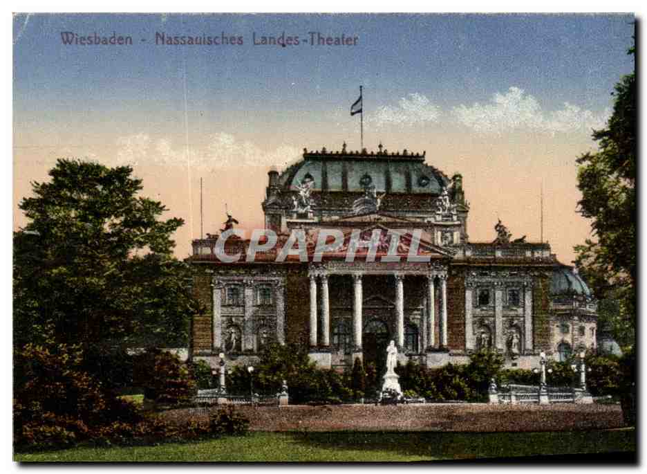 Wiesbaden - Nassauisches Landes-Theater — vue du bâtiment avec colonnades et statues — éditeur Kunstverlag Oestreich, n° 56410