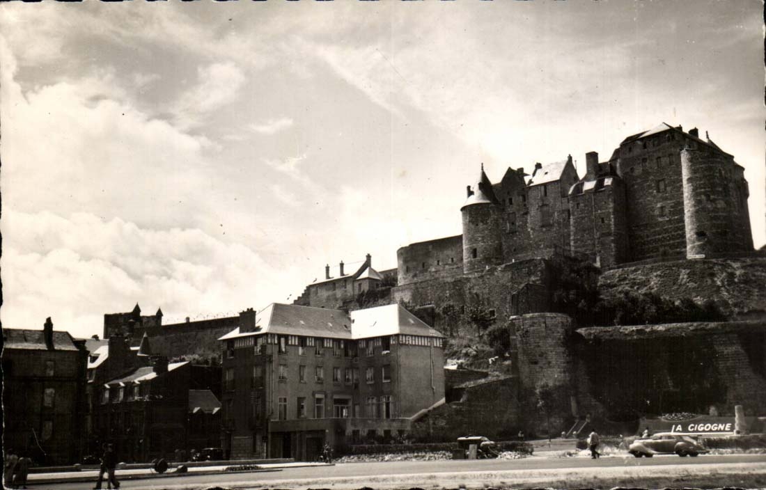 Dieppe CPA Les jardins du casino et le chateau