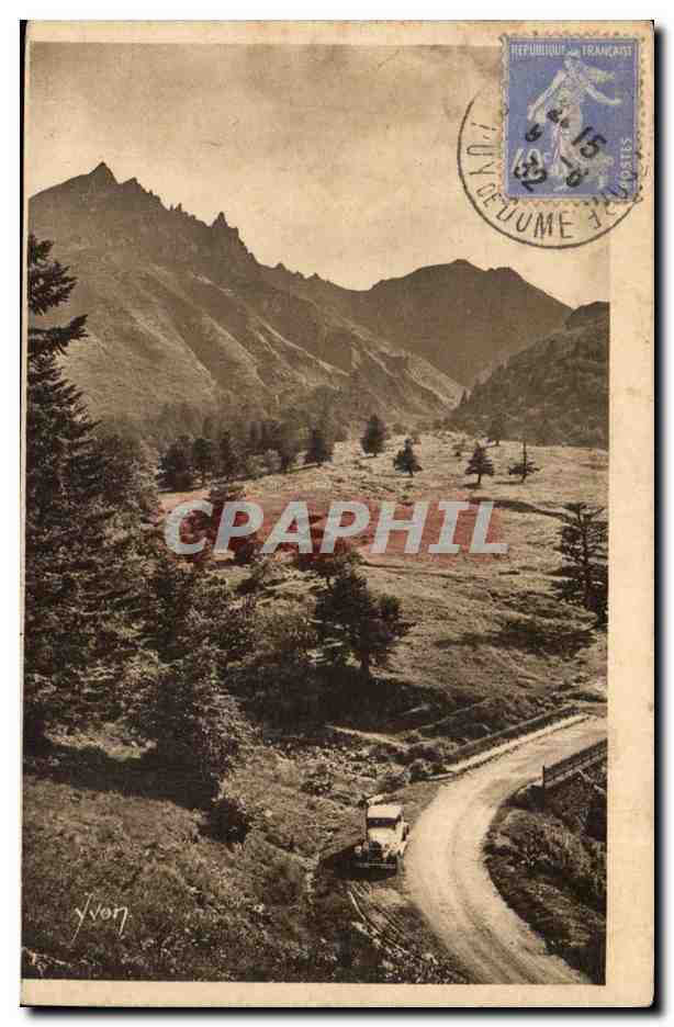 Vallée d'Enfer et les Aiguilles du Diable — Auvergne — Éditions d'Art Yvon