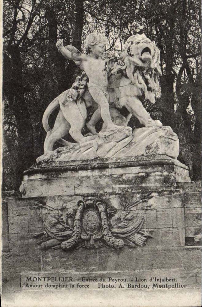Montpellier CPA Entree du Peyrou Lion d'Injalbert L'amour domptant la force 