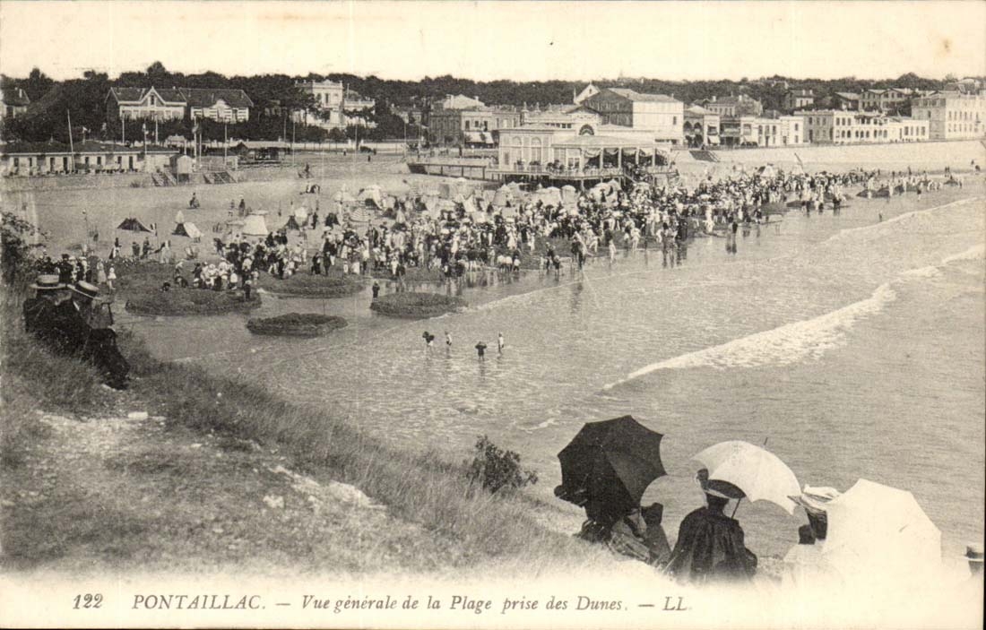 Pontaillac CPA Vue generale de la plage prise des Dames
