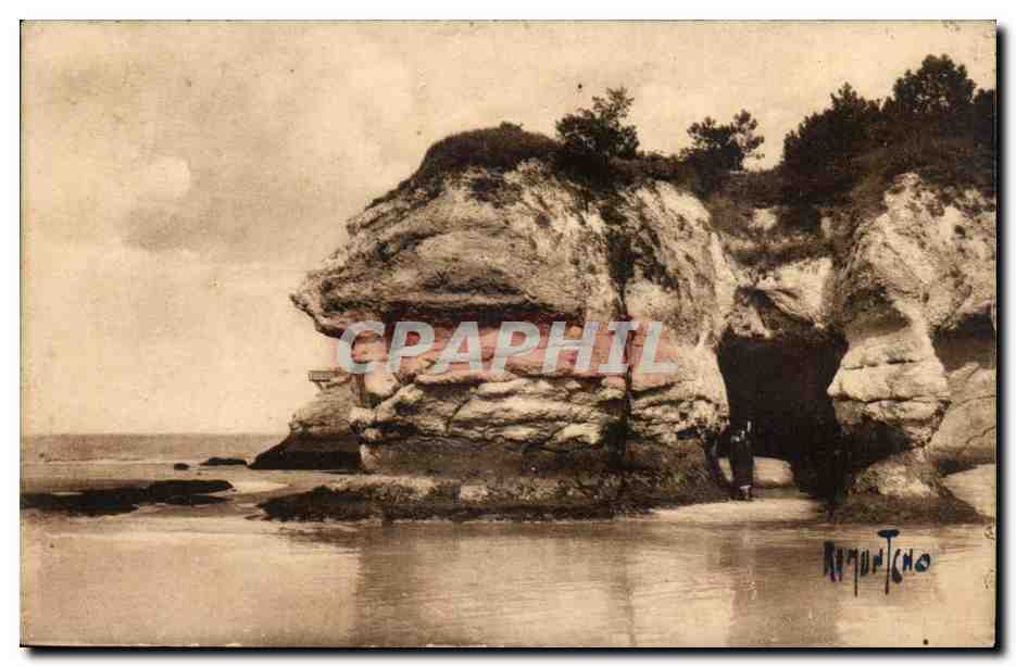 Grotte naturelle de la Conche des Vergnes — Environs de Royan — Meschers-sur-Gironde — Éditions Artistiques R. Bergevin