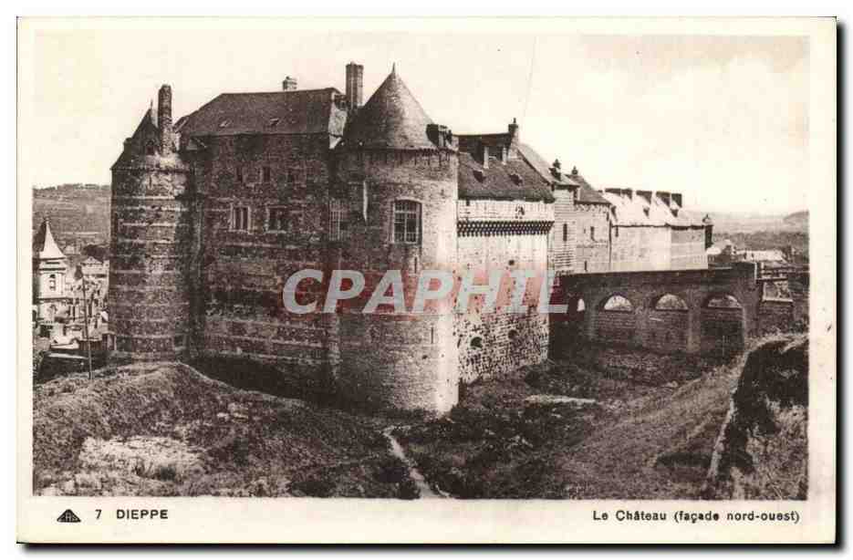 Dieppe CPA le chateau (facade nord ouest)