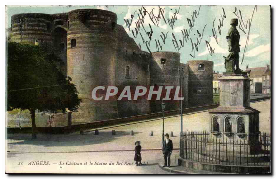 Angers - Le Chateau et le statue du Roi Rene - enfant - CPA 