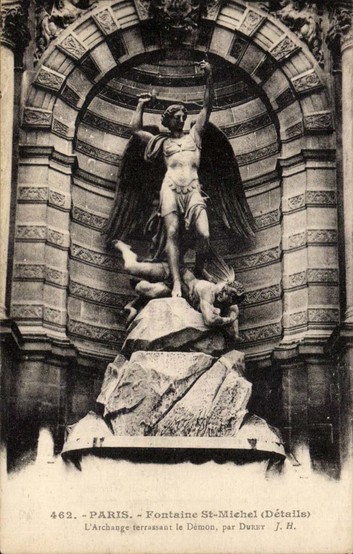 Paris 5 - Boulevard Saint Michel Fontaine - L'Archange terrassant le demon par Durey - CPA 
