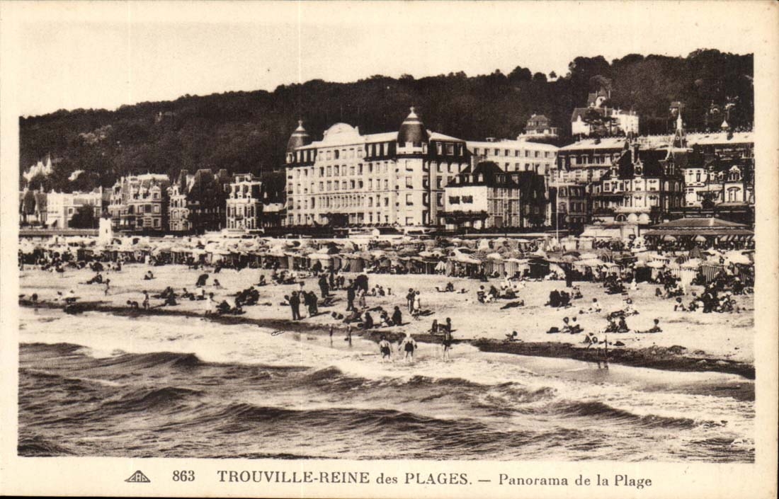Trouville-Reine des Plages — Panorama de la Plage — n° 863