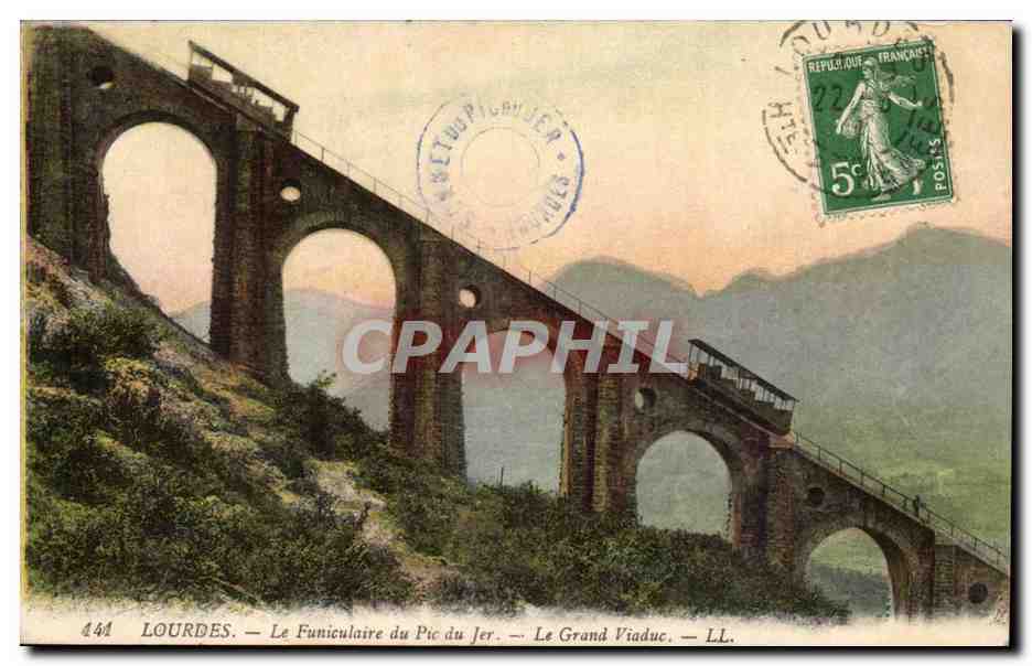 Lourdes CPA Le funiculaire du pic du Jer Le grand viaduc