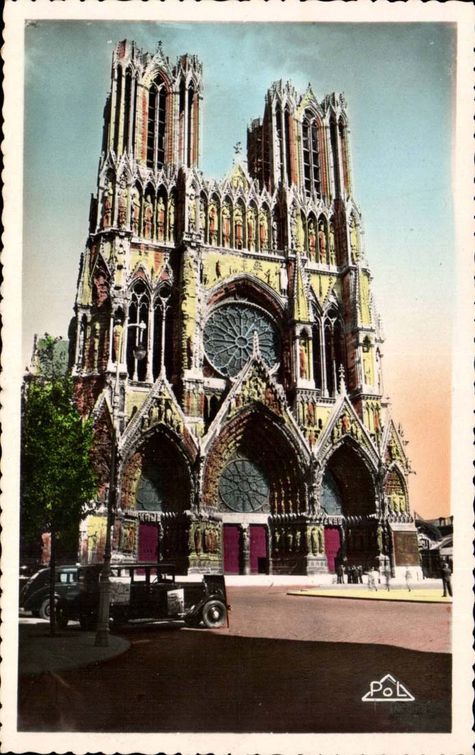 CPM Reims La cathedrale