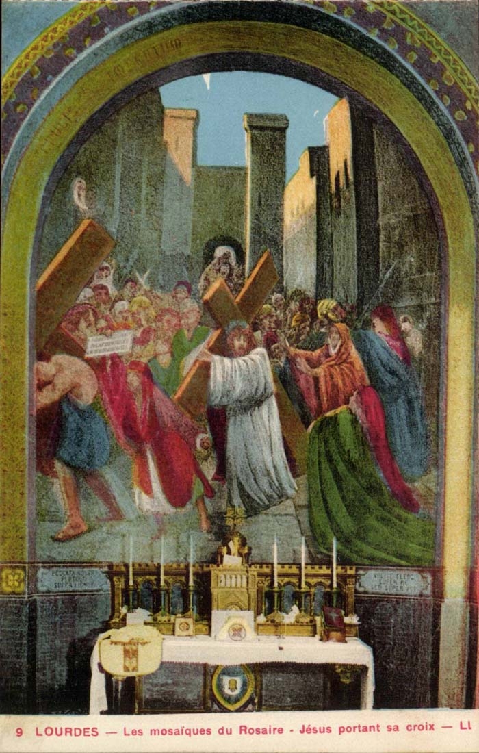 Lourdes CPA Les mosaiques du Rosaire Jesus portant sa croix