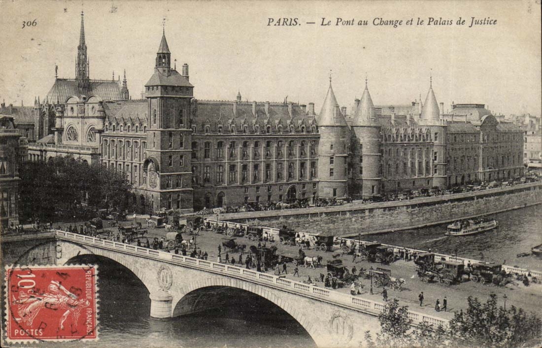 Paris CPA Le pont au cahnge et le palais de justice
