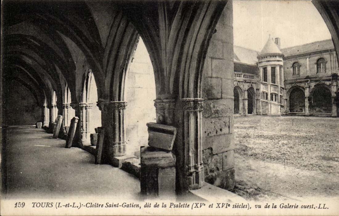 Tours - Coitre Saint Gatien dit de a Palette XV et XVI siecles vu de la Galerie - CPA 
