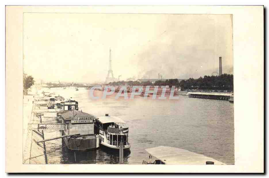 Paris - 15 - Vue Vers Tour d'Eifel - Bateau - Seine - Belle Jardiniere - CPA 
