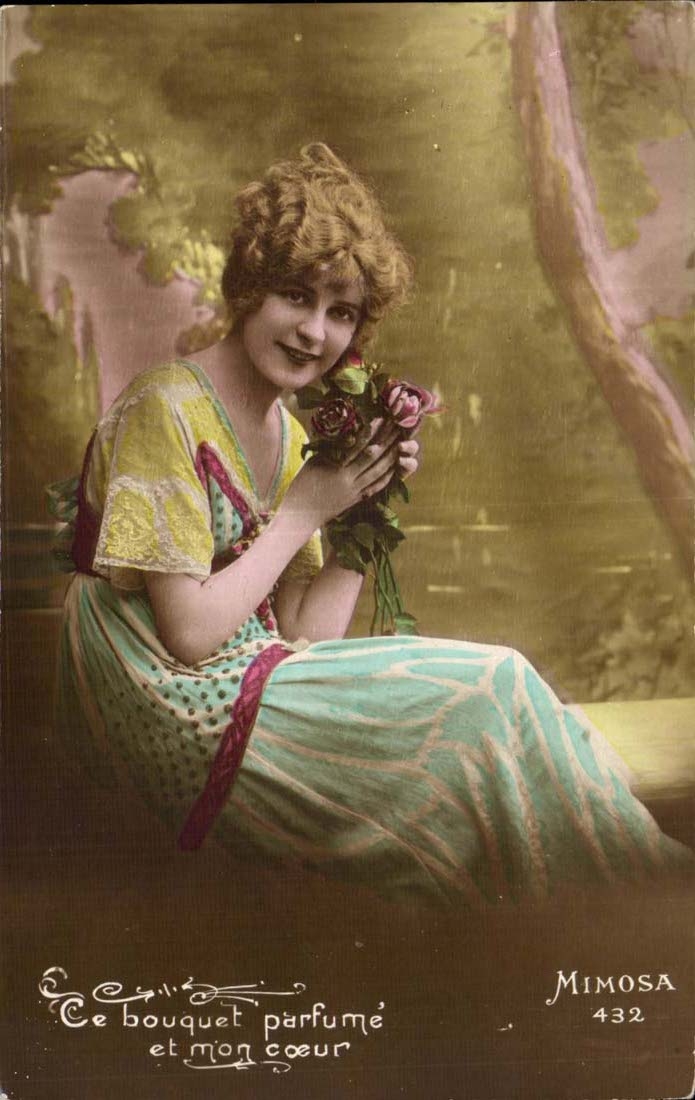 Jeune femme avec bouquet de roses — 'Ce bouquet parfumé et mon cœur' — Mimosa, n° 432