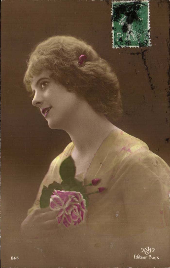CPA FAntaisie Femme