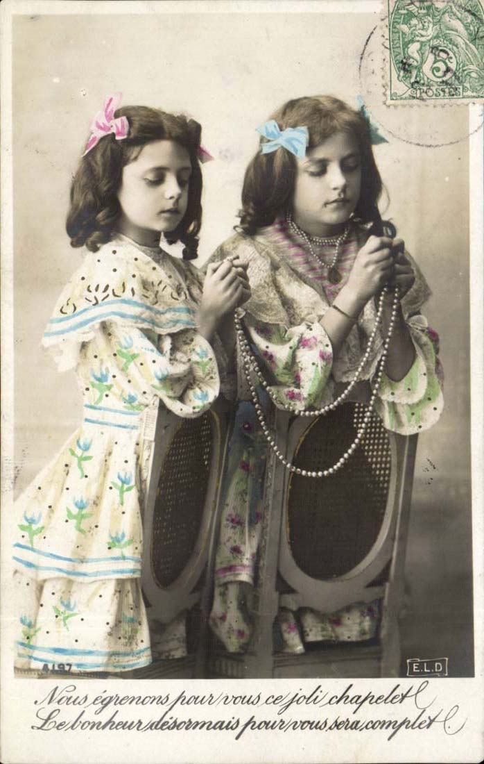 CPA Fantaisie Enfant Nous egrenons pour vous ce joli chapelet 