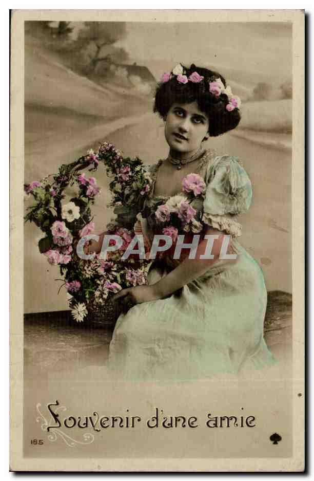 Frau in hellen Kleidern mit Blumenschmuck — Erinnerung an eine Freundin — Nr. 1855