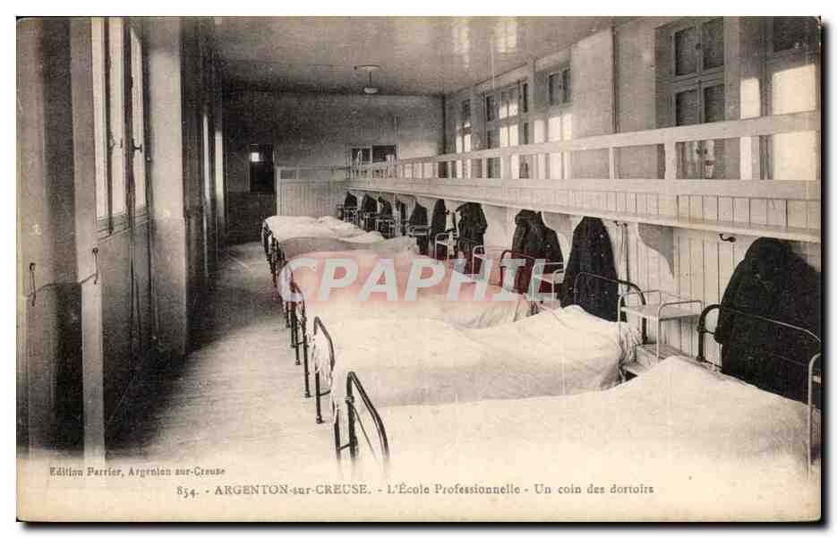 Argenton-sur-Creuse — Die Berufsschule — Ein Eckbereich der Schlafzimmer — Edition Parrier, Argenton-sur-Creuse, n°854