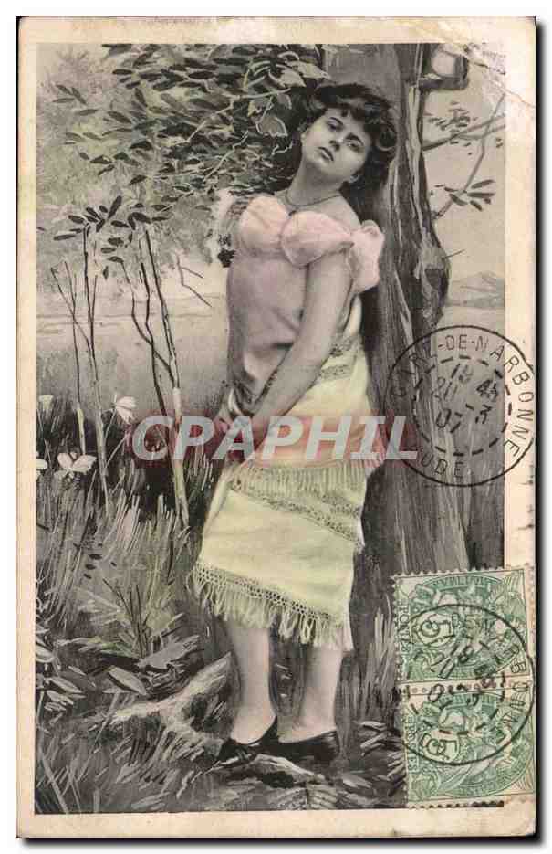 Jeune femme dans un paysage — éditeur D. & C. Série 2983 — Nîmes, France