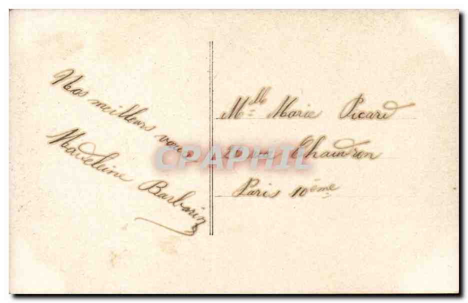 Fille tenant un bouquet — Anniversaire — Éditeur inconnu, n°6 — Reverso