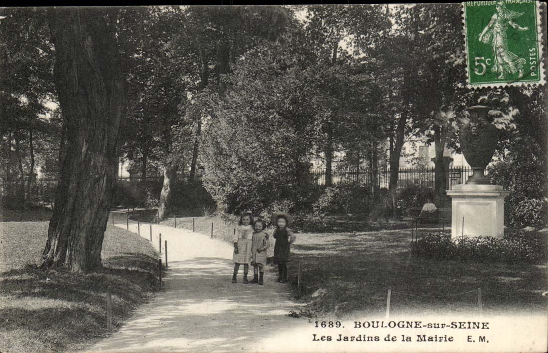 Boulogne sur Seine CPA Les jardins de la mairie