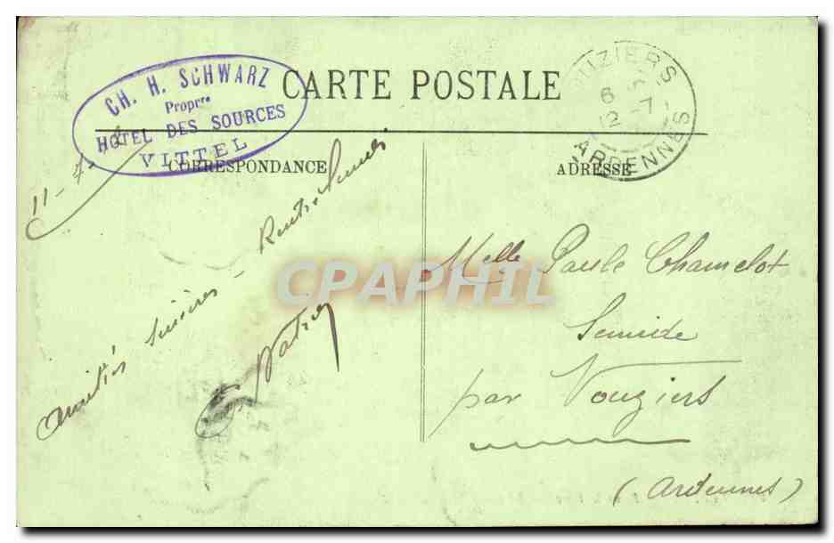 Vittel CPA Dans le parc — Verso