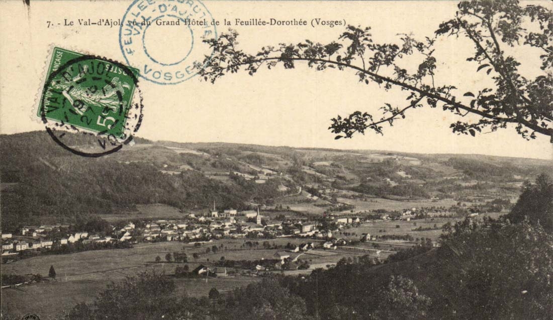 Le Val d'aJol vu du Grand Hotel de la Feuillee Dorothe CPA