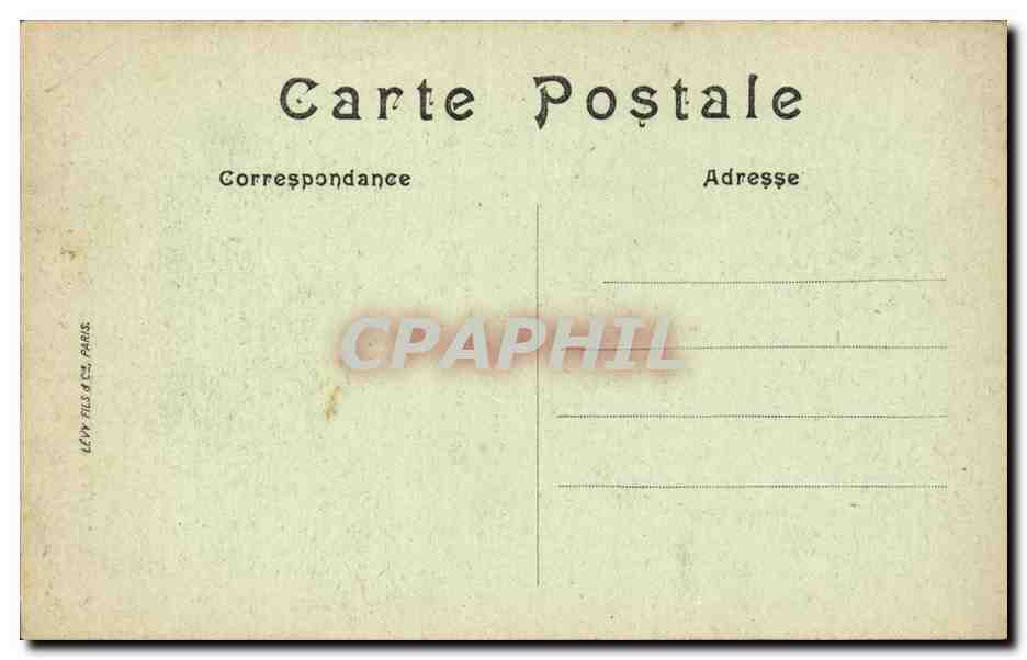 CPA Moeurs et types bretons Costume de Plougastel TOP — Verso