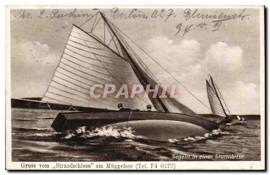 Segeln in einer Sturmbrise — Gruss vom „Strandschloss“ am Müggelsee (Tel. F4 0179)