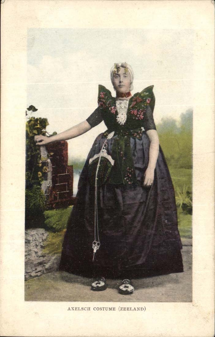 Pays Pas Netherlands Axelsch costume (Zeeland)